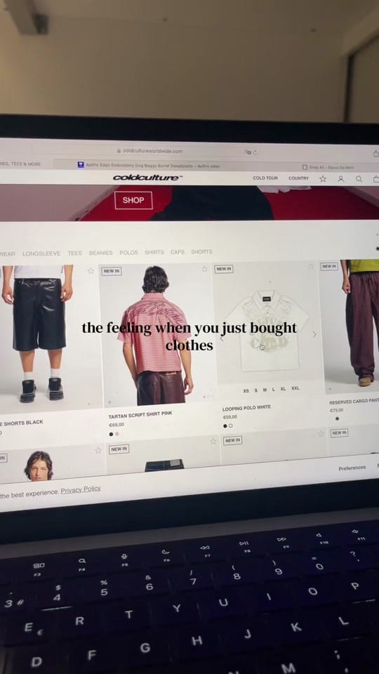 Post 3 by itslunsss on TikTok (video)