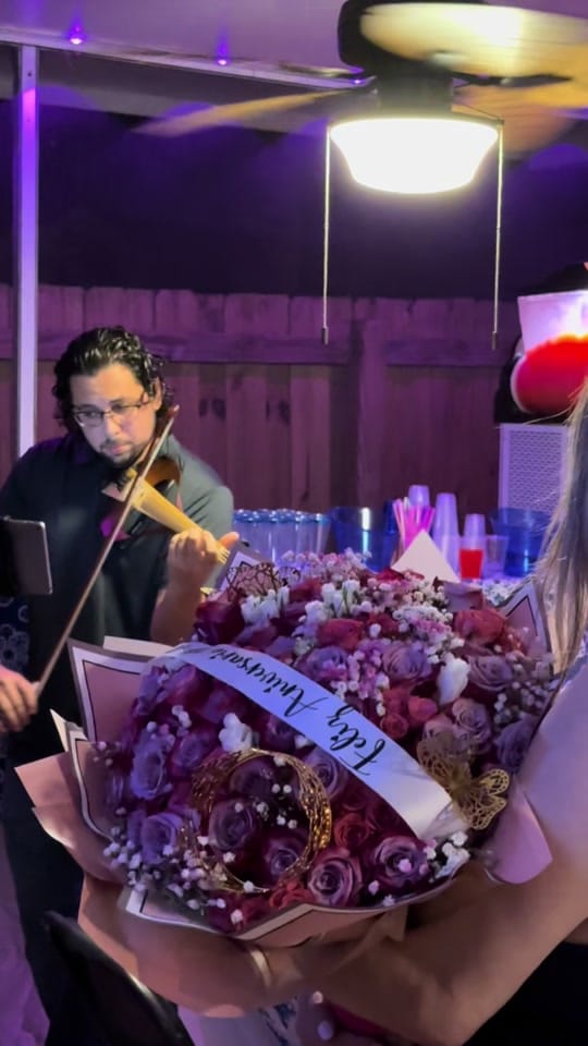 Post 2 by juane_violin on TikTok (video)