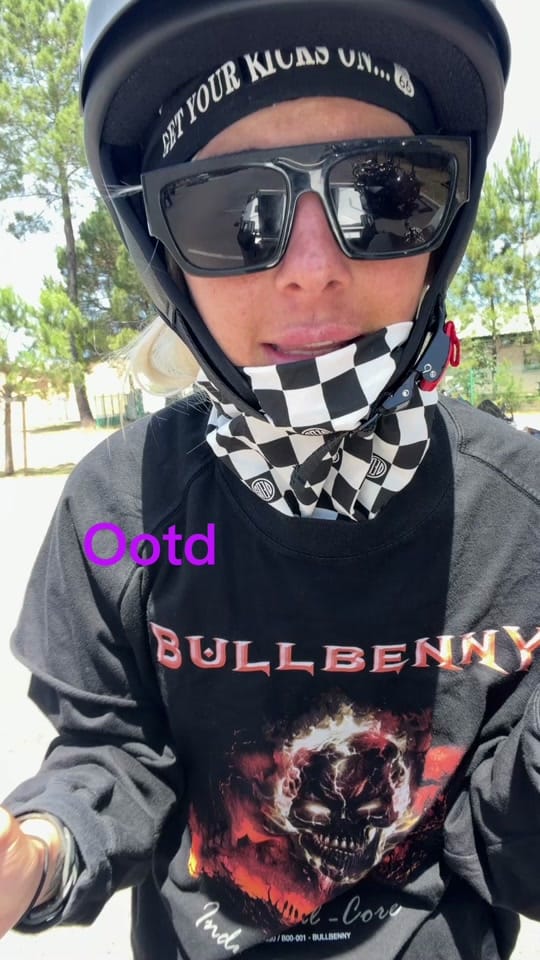 Post 4 by luchyycolman on TikTok (video)