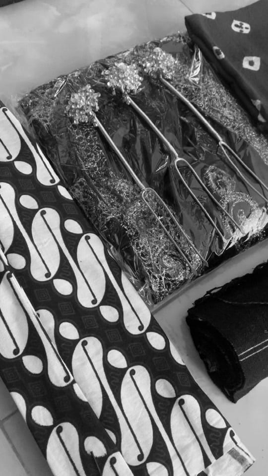Post 10 by SEWA YEARBOOK, KEBAYA & MAKEUP on TikTok (video)
