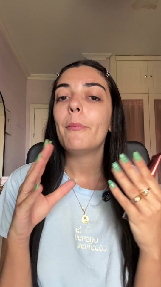 Post 5 by Natalia Gones on TikTok (video)