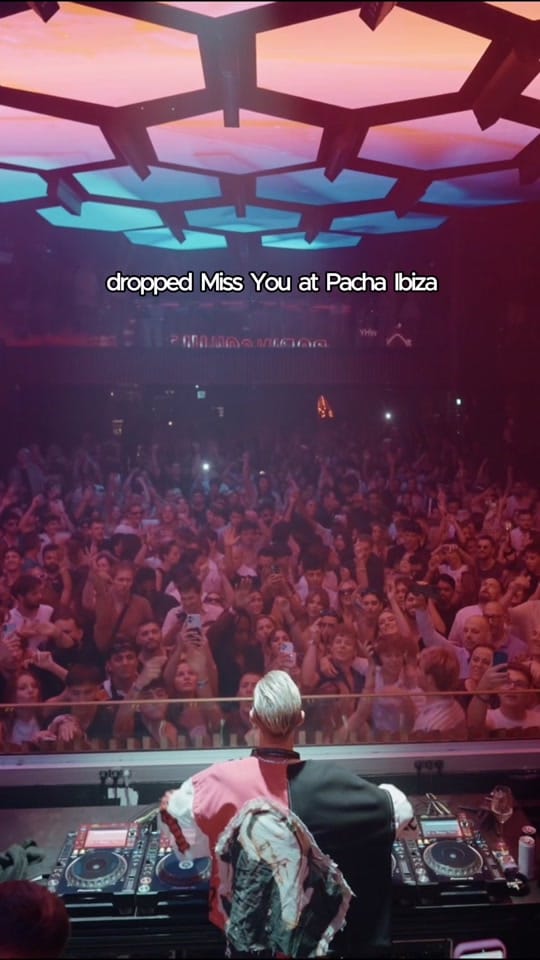 Post 6 by Robin Schulz on TikTok (video)