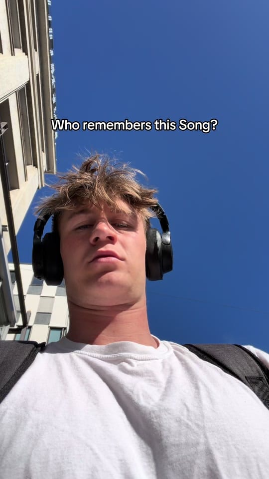 Post 4 by jasonwats.ofc on TikTok (video)