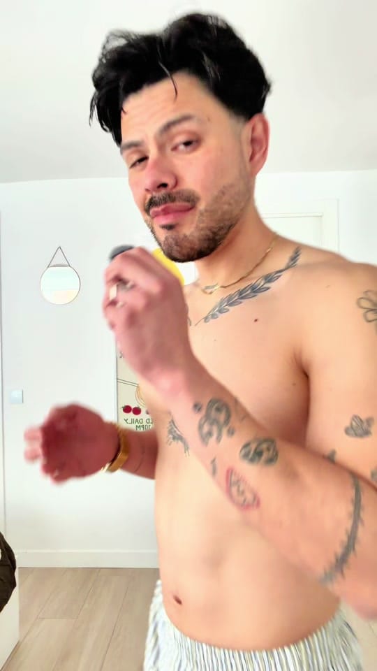 Post 2 by Javi Leyva on TikTok (video)