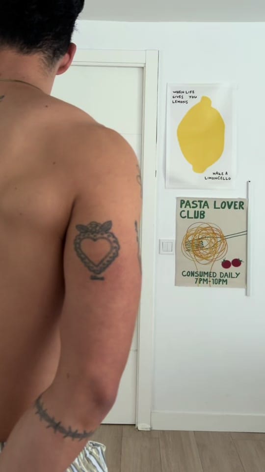Post 4 by Javi Leyva on TikTok (video)