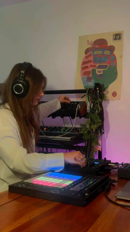 Post 3 by betixlive on TikTok (video)