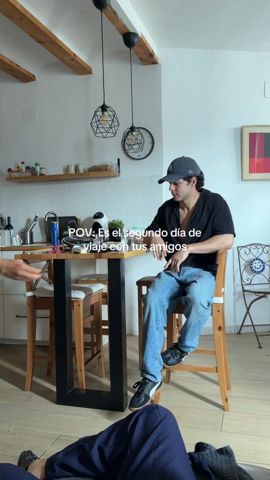 Post 10 by Alondra Mozqueda on TikTok (video)