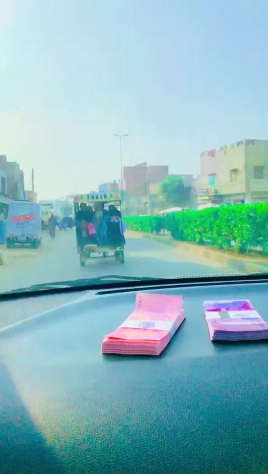 Post 2 by Faisal Abbasi on TikTok (video)