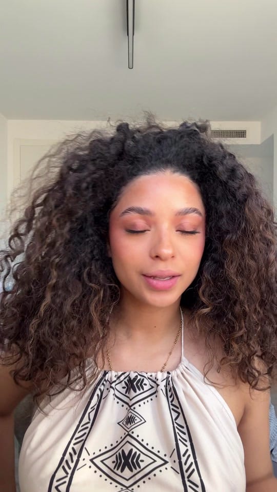 Post 4 by Ednyller 💖 on TikTok (video)