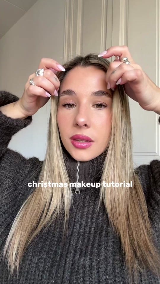 Post 2 by Marina on TikTok (video)