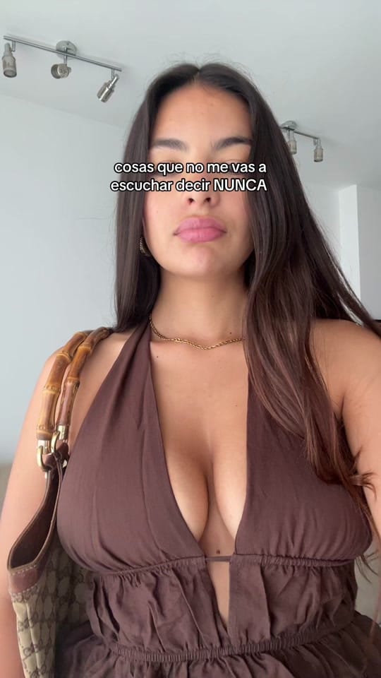 Post 8 by Agos Menendez on TikTok (video)