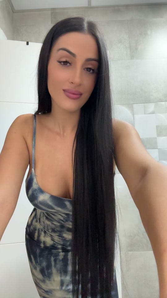 Post 6 by Mdm21 on TikTok (video)