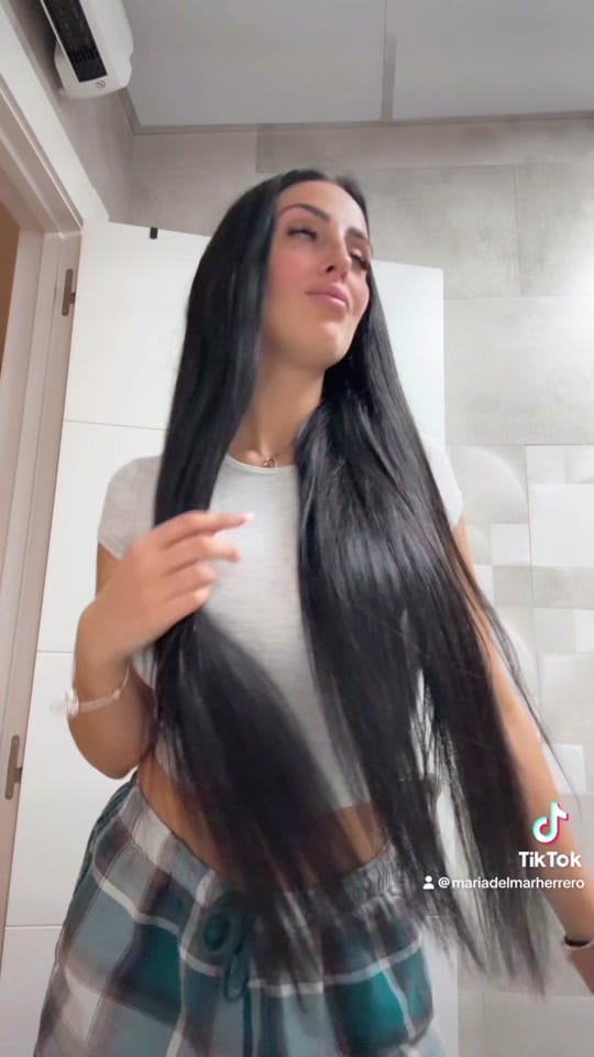 Post 2 by Mdm21 on TikTok (video)
