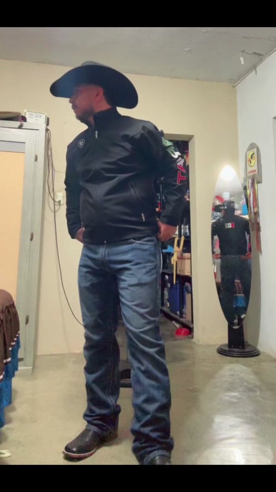 Post 5 by Guillermo’Velaa 🤠 on TikTok (video)