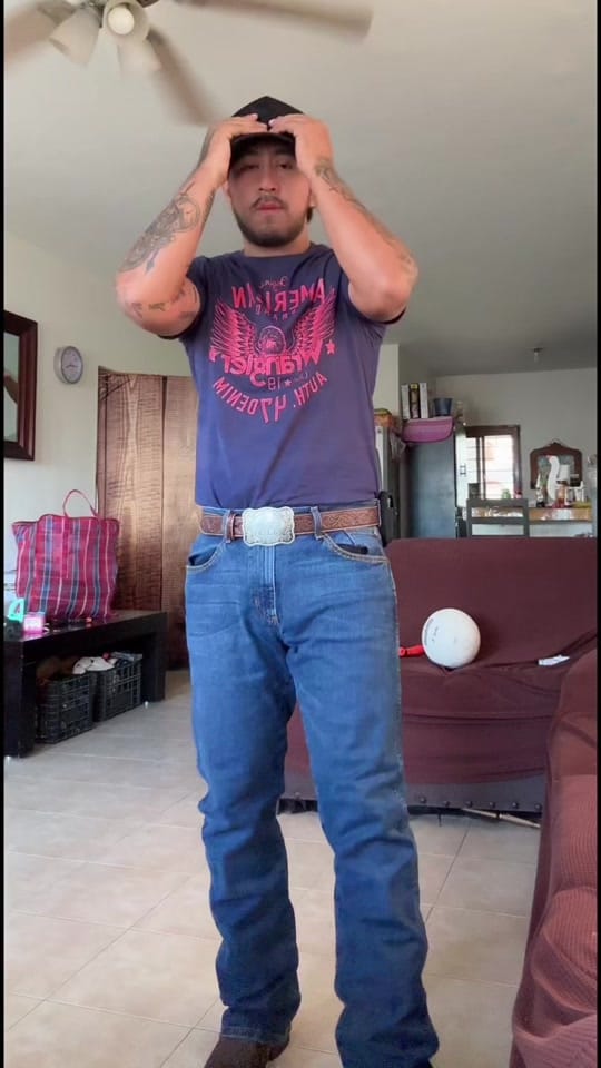 Post 3 by Guillermo’Velaa 🤠 on TikTok (video)