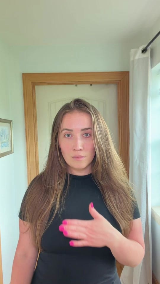 Post 5 by Lara on TikTok (video)