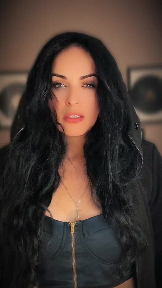 Post 4 by Isabel Tallat® on TikTok (video)