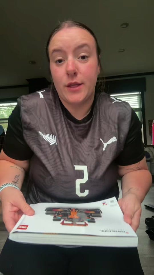 Post 2 by kate🩺🩷 on TikTok (video)