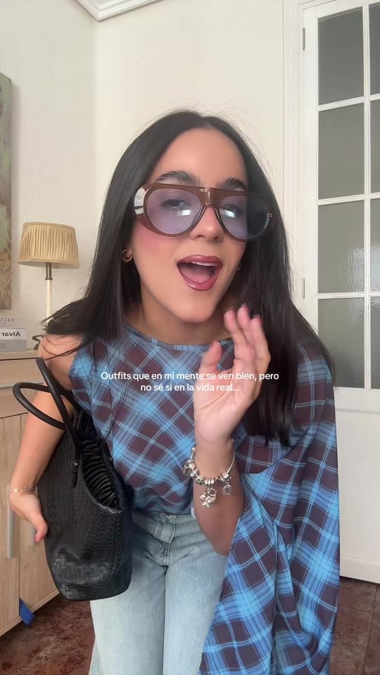 Post 4 by Isa Becaría on TikTok (video)