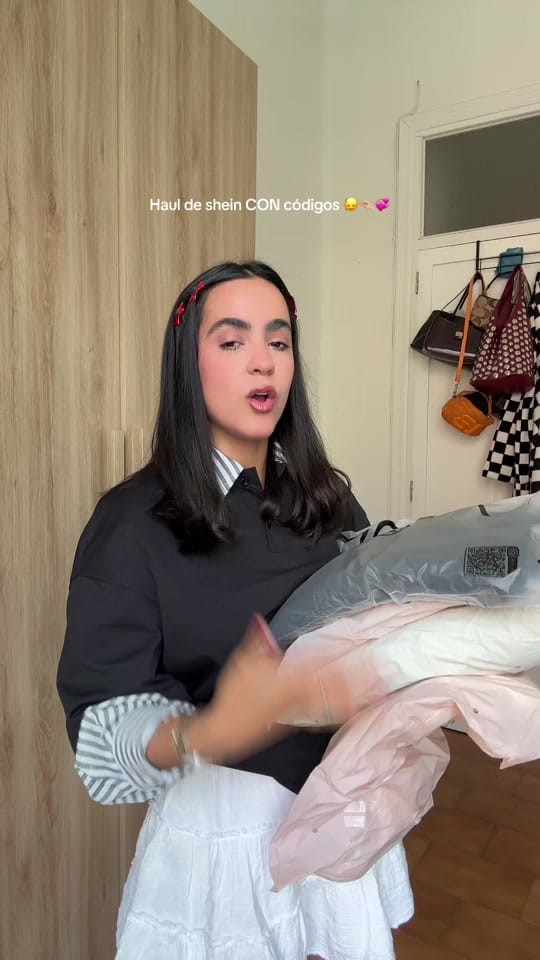 Post 7 by Isa Becaría on TikTok (video)