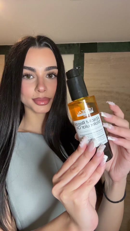 Post 1 by 𝐍𝐎𝐀 on TikTok (video)
