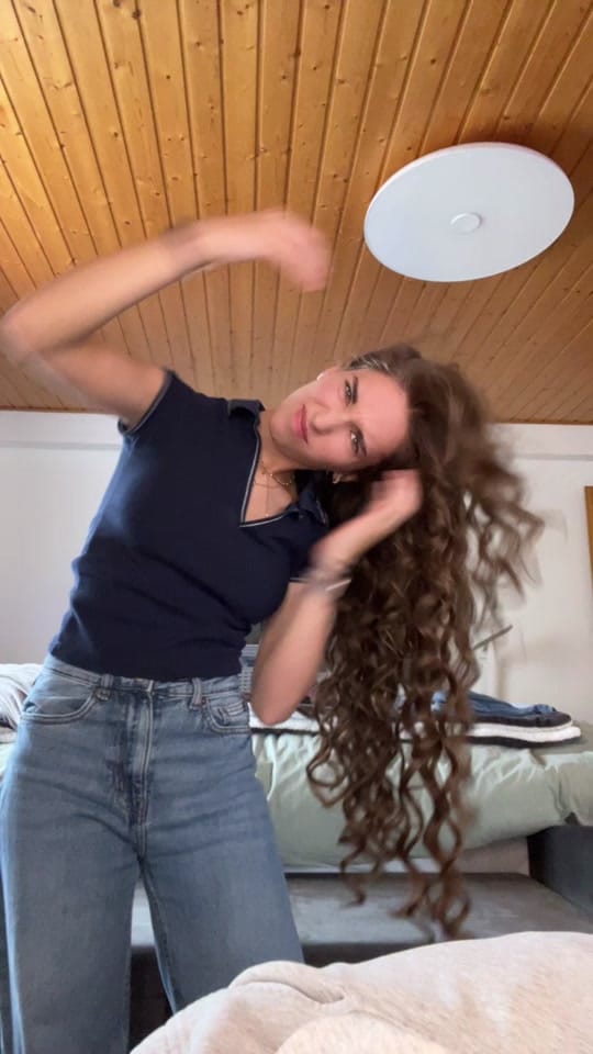 Post 4 by Melissa♡♫ on TikTok (video)