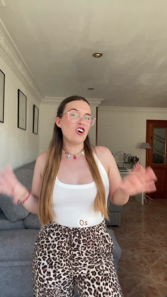 Post 2 by andreeabolu on TikTok (video)