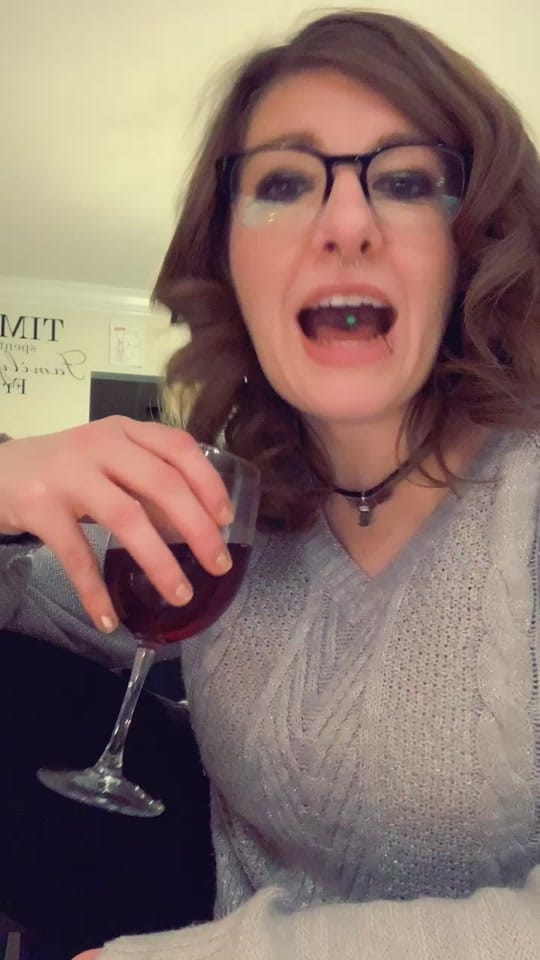 Post 2 by Jewels Lloyd on TikTok (video)