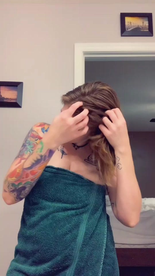 Post 7 by Jewels Lloyd on TikTok (video)