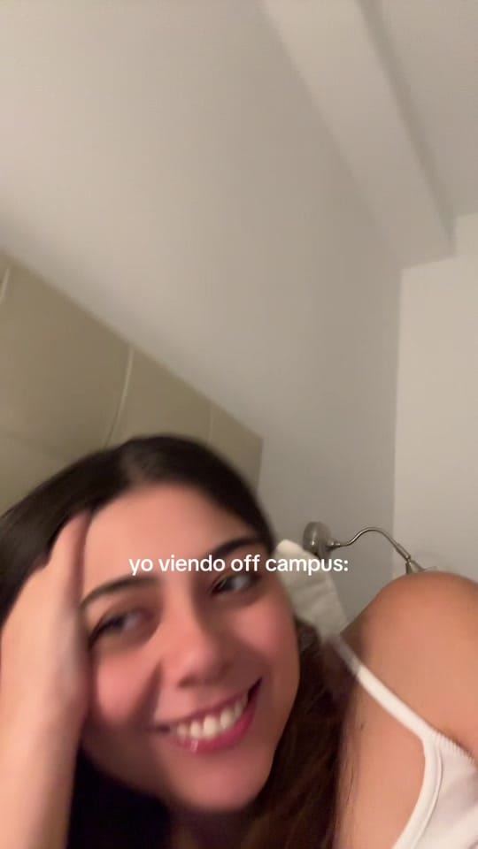 Post 6 by adrianaleivaac on TikTok (video)