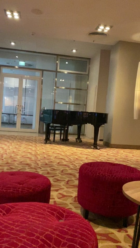 Post 10 by Leonard Kurtishaj on TikTok (video)