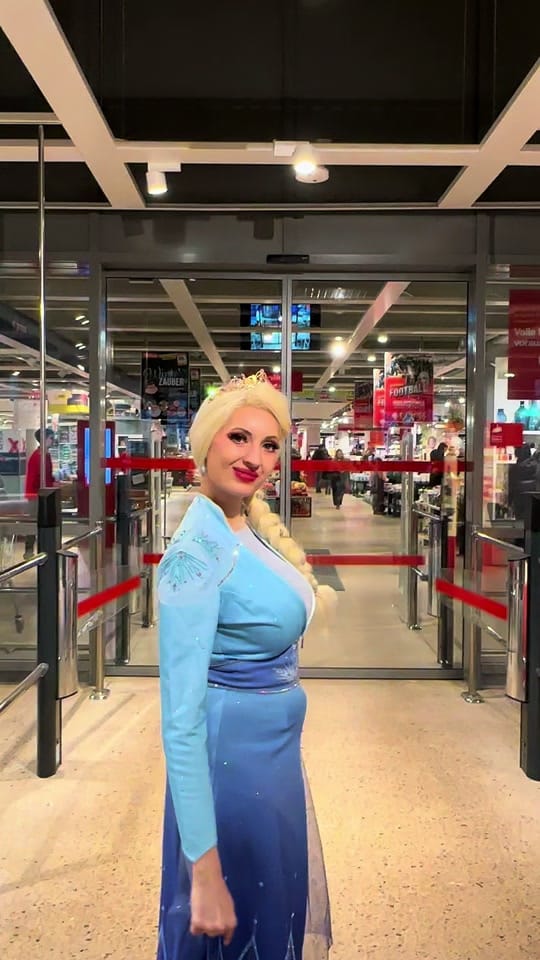 Post 4 by Aaliyah Zhoura on TikTok (video)