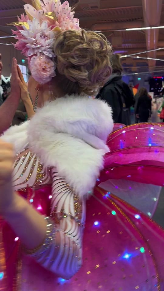 Post 6 by Aaliyah Zhoura on TikTok (video)
