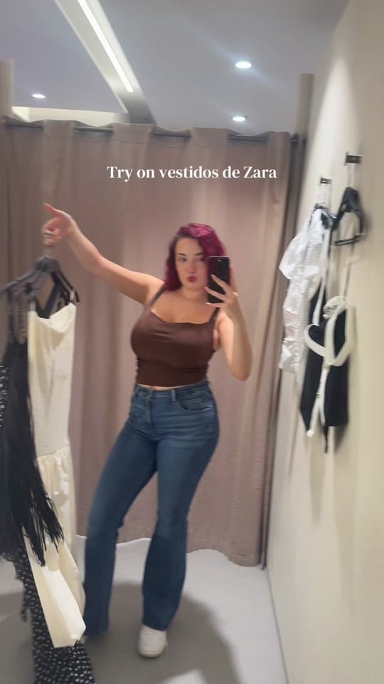 Post 4 by Andrea Gómez🤍 on TikTok (video)