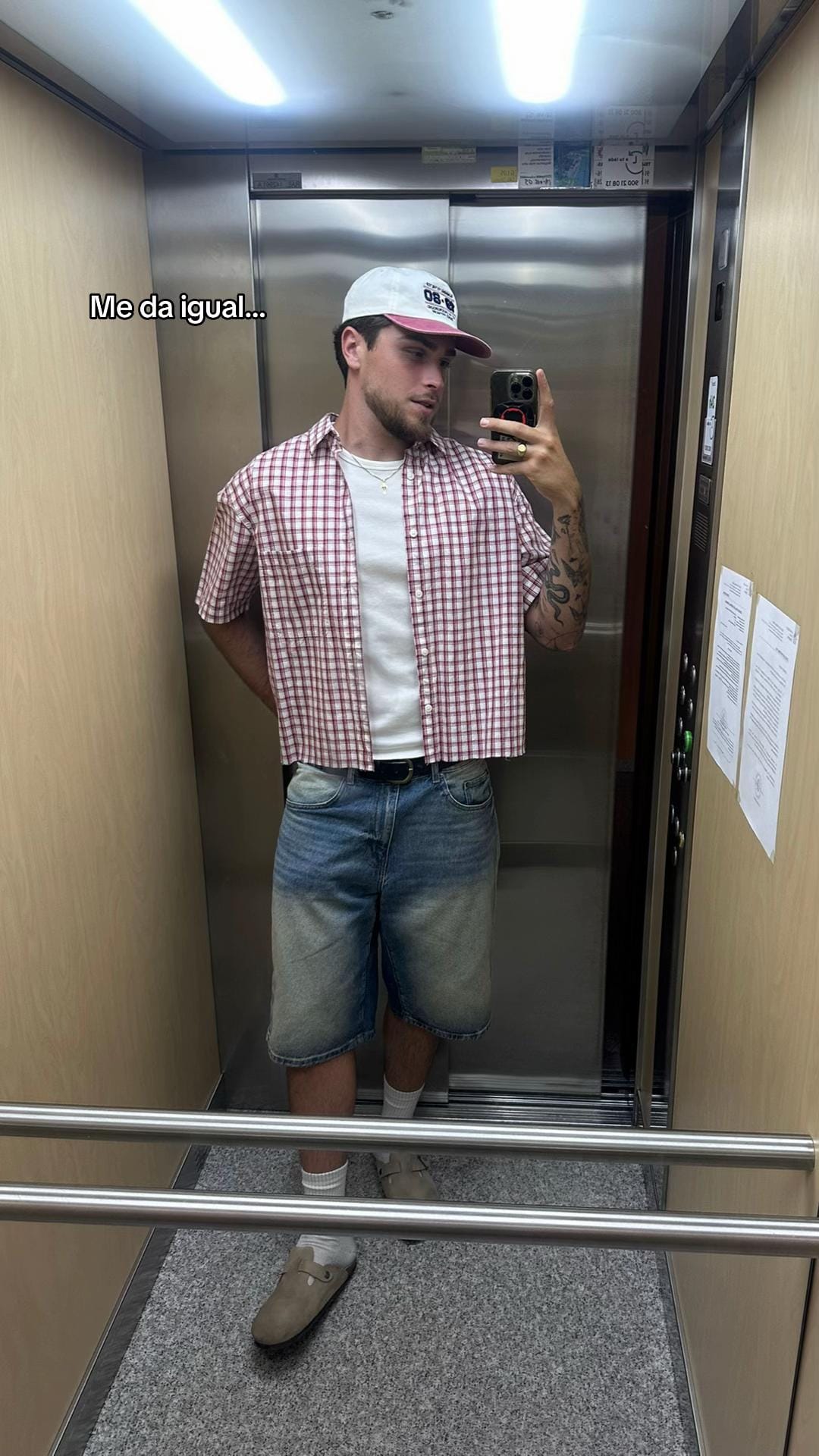 Post 4 by el22 on TikTok (video)