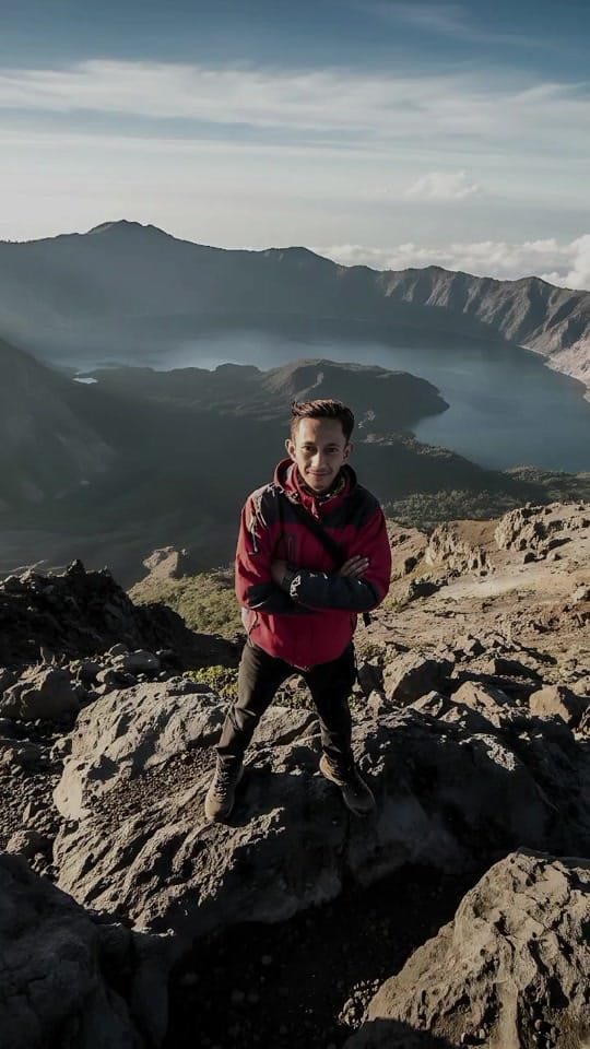 Post 1 by Kang Anclom on TikTok (video)