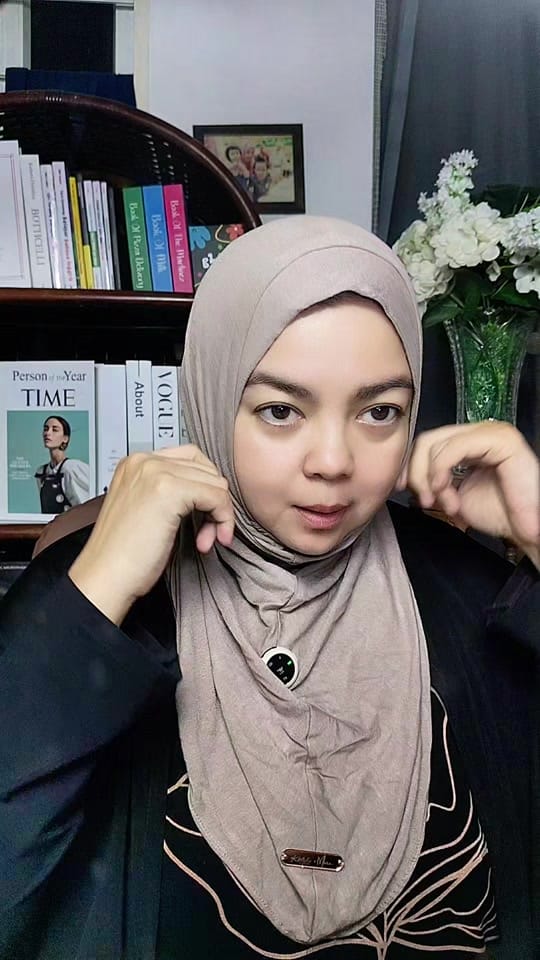 Post 2 by astriferani on TikTok (video)