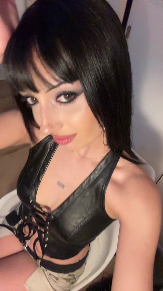 Post 2 by carlitamuak on TikTok (video)