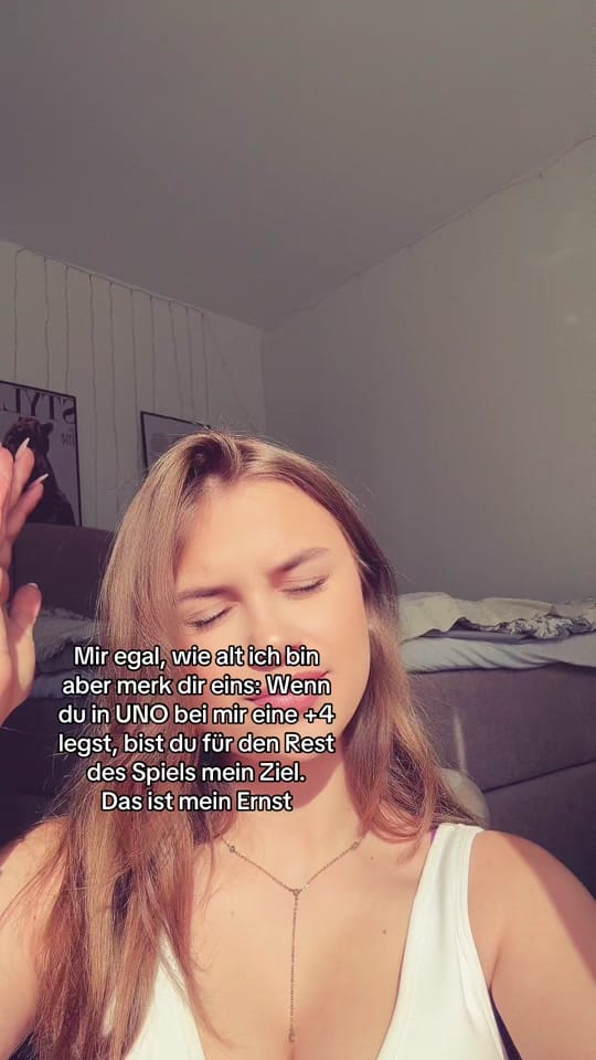 Post 2 by 𝘌 𝘔 𝘌 𝘓 𝘐 𝘌 on TikTok (video)