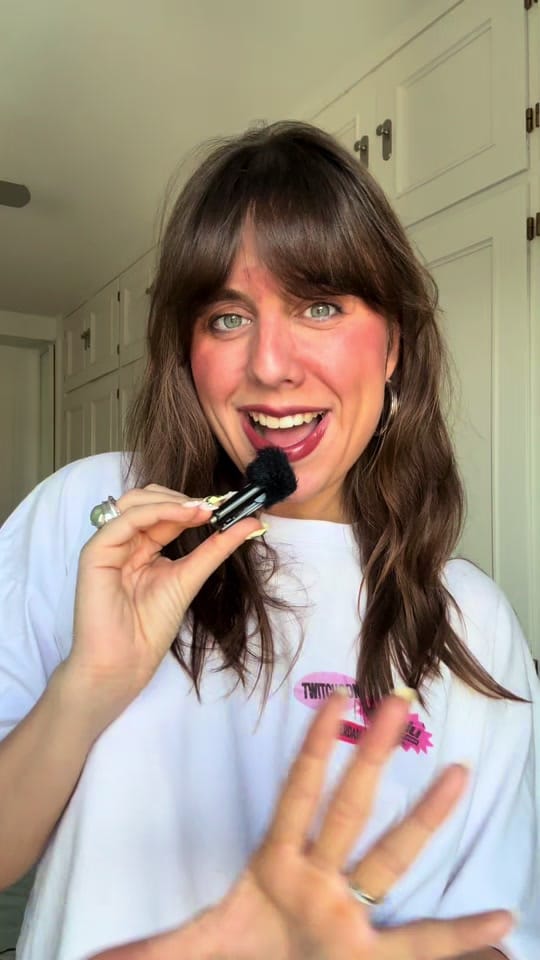 Post 4 by cristi ☆ on TikTok (video)