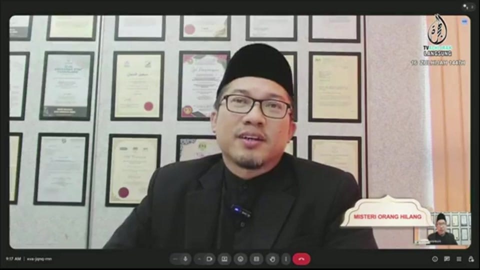 Post 2 by AHSAZA CENTRE on TikTok (video)