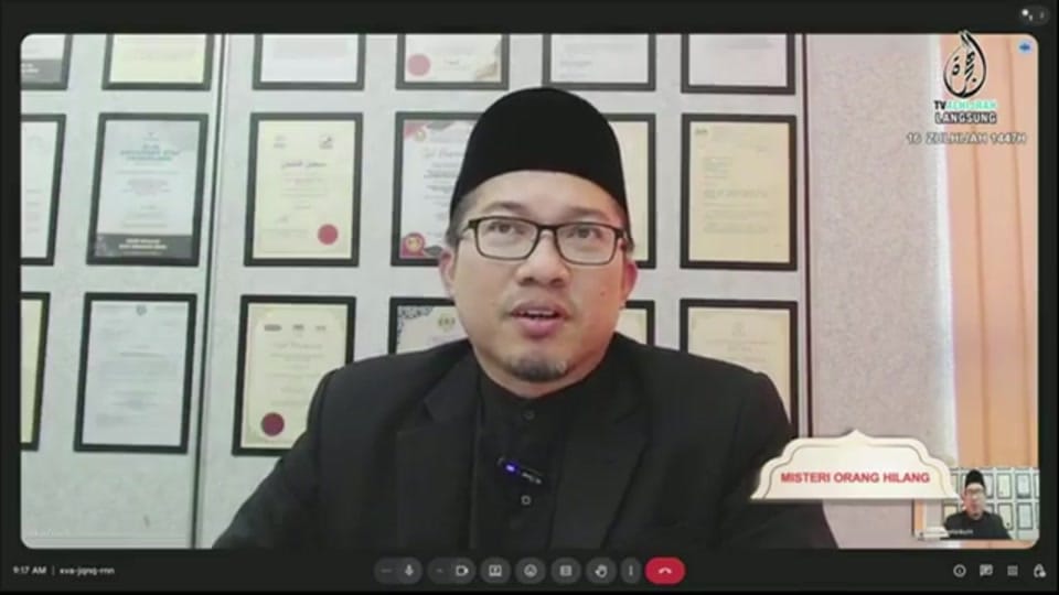Post 3 by AHSAZA CENTRE on TikTok (video)
