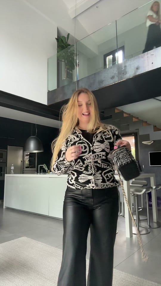 Post 9 by chachabbbb on TikTok (video)