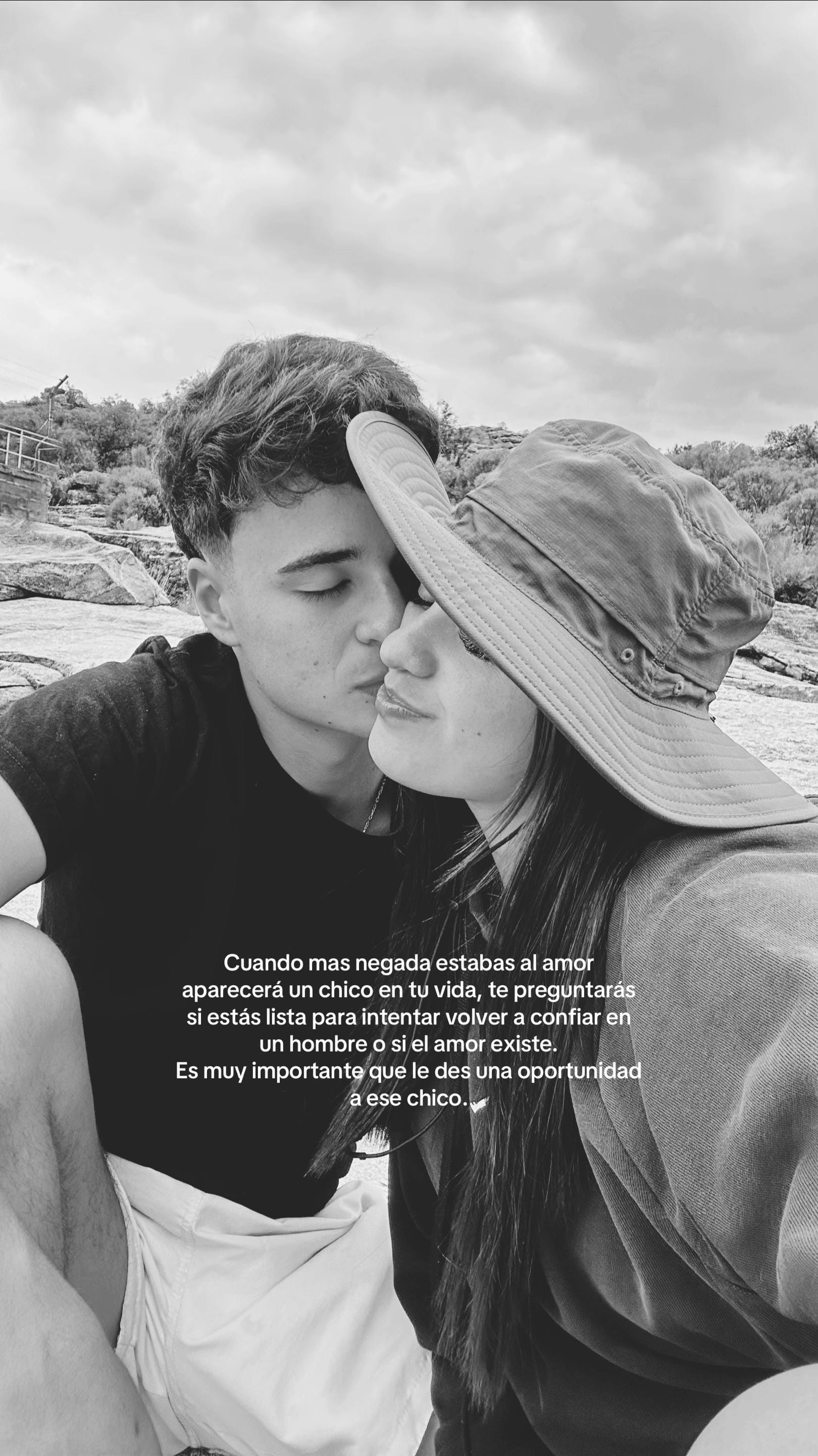 Post 6 by Mili Ponce on TikTok (video)