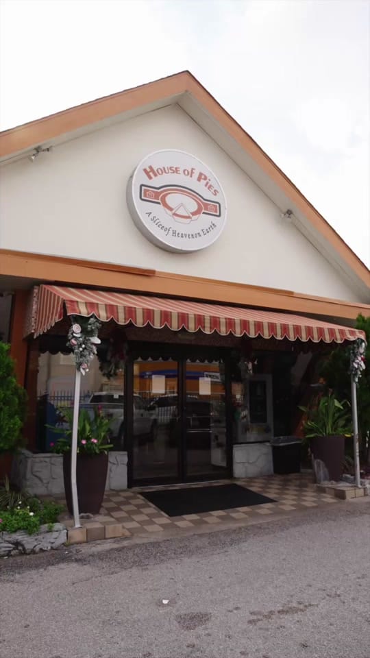 Post 4 by Burger Bodega on TikTok (video)