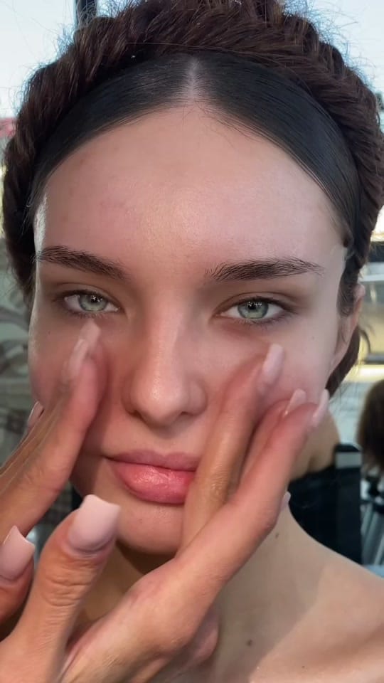 Post 10 by dafineneziri on TikTok (video)