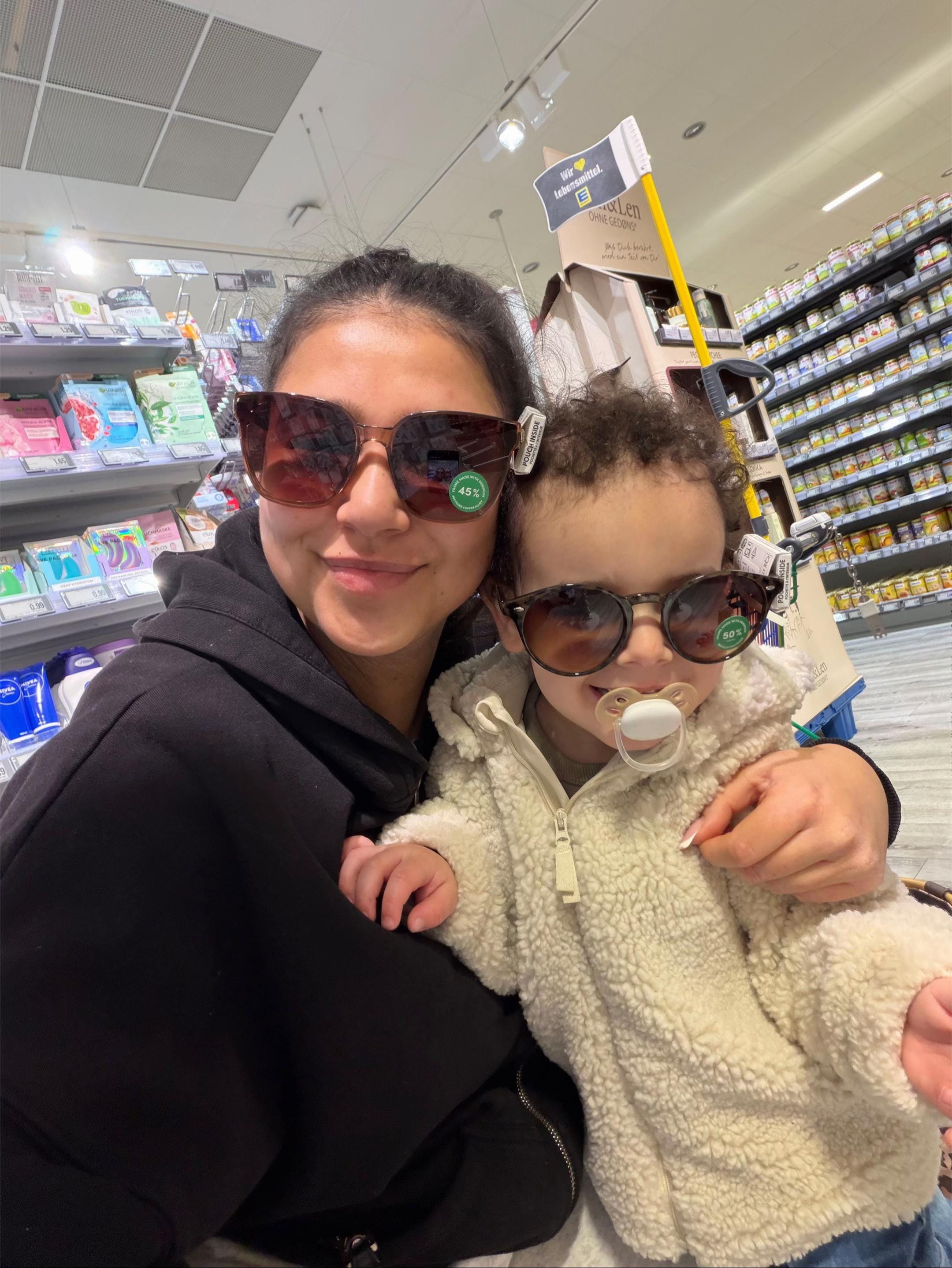 Post 1 by sarahcaaame on TikTok (video)