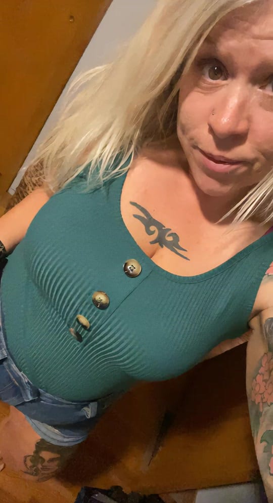 Post 4 by Jess on TikTok (video)