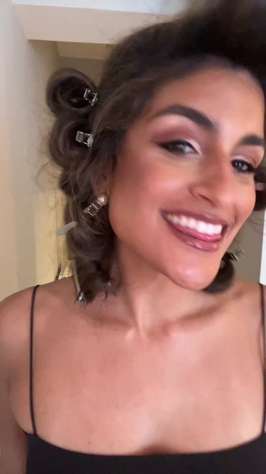 Post 7 by Melanie Riv on TikTok (video)