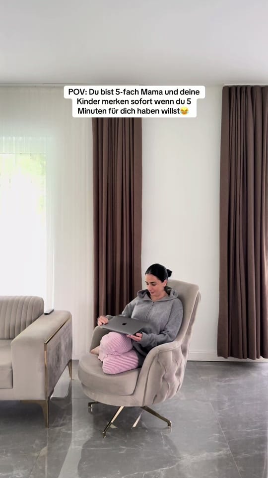 Post 3 by familie_ac_ on TikTok (video)